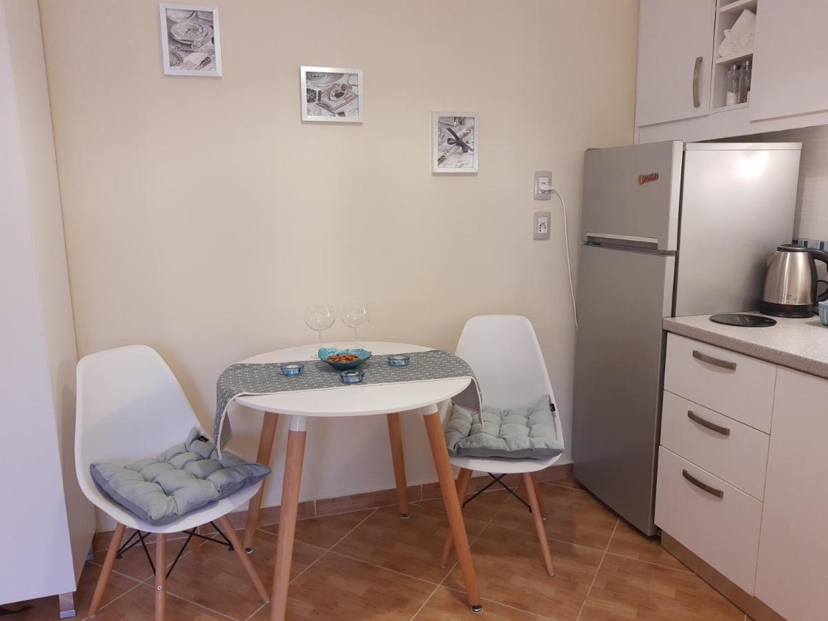 Elen Apartment - Adults Only Bashkia e Orikumit Exteriör bild