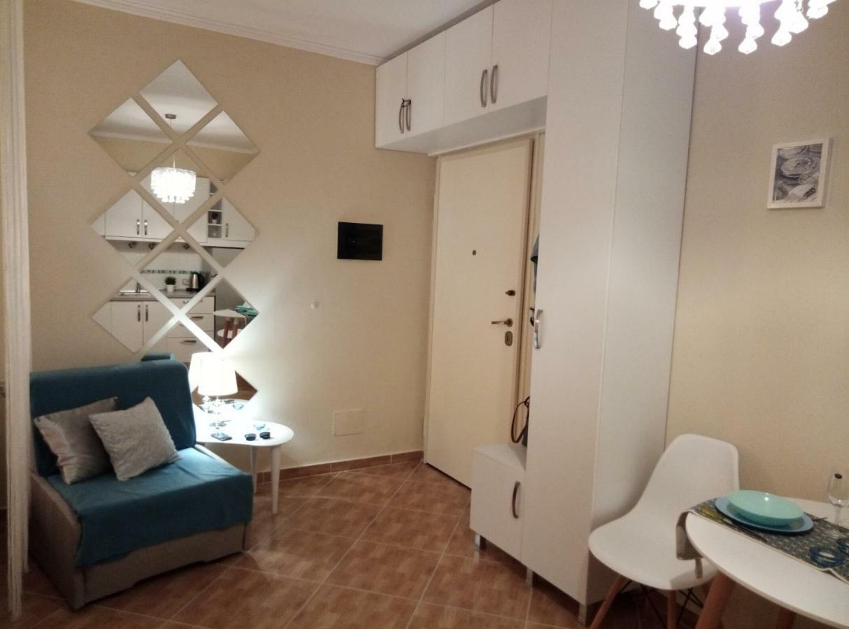 Elen Apartment - Adults Only Bashkia e Orikumit Exteriör bild